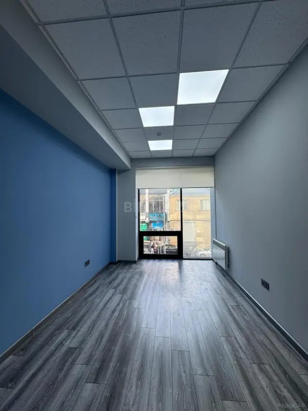 Kirayə verilir 2 otaqlı ofis 65 m²
