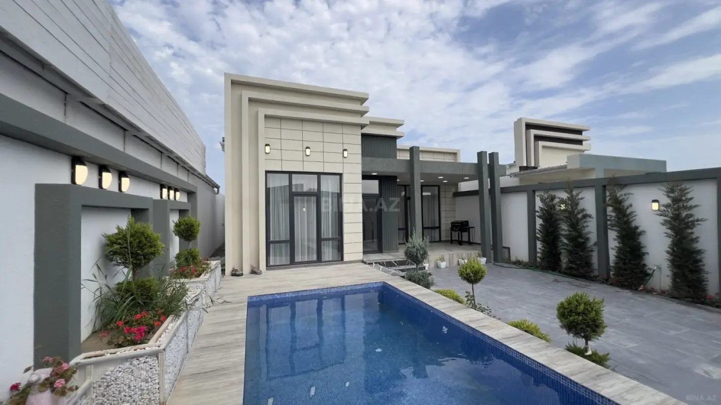 Satılır 4 otaqlı həyət evi 150 m²