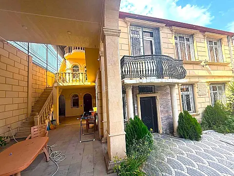 Satılır 7 otaqlı həyət evi 230 m² — Bakı, Nəsimi 7 otaq 230.00 m²
