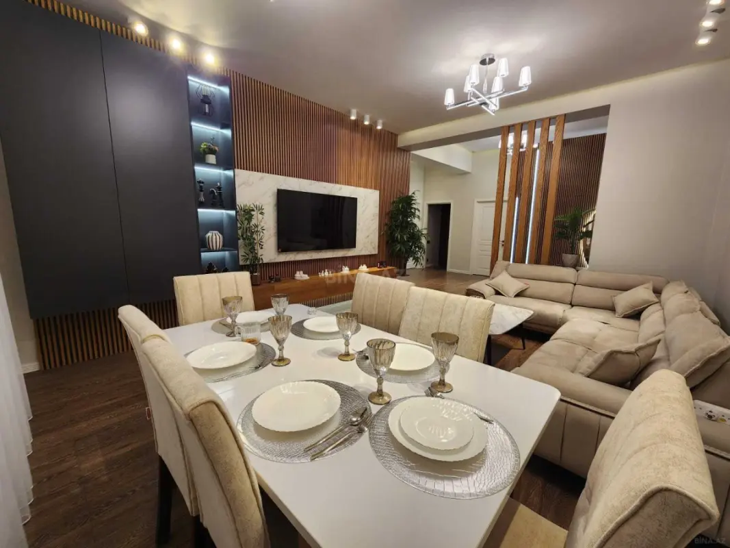 Kirayə verilir 3 otaqlı mənzil 143 m²