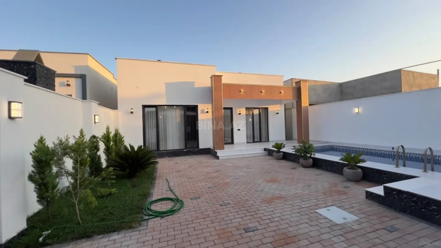 Satılır 4 otaqlı həyət evi 160 m²