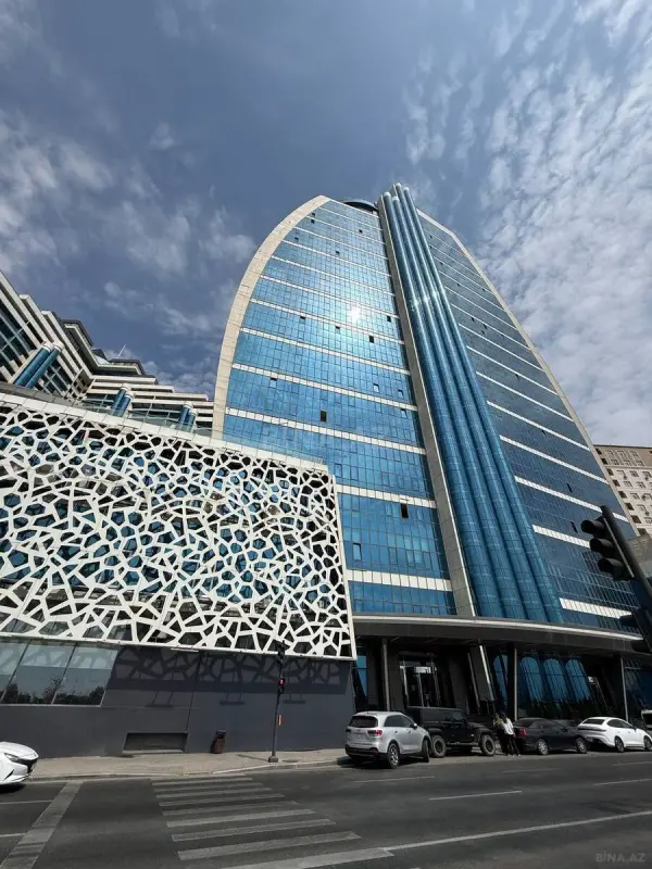 Kirayə verilir 6 otaqlı ofis 263.8 m²