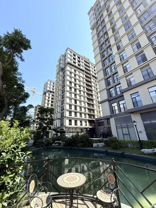 Satılır 2 otaqlı mənzil 86 m²