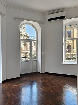 Kirayə verilir obyekt 60 m² — Bakı 60.00 m²