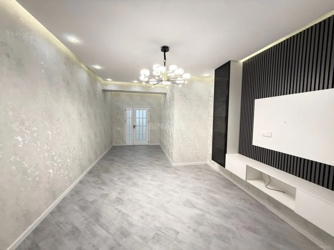 Satılır 3 otaqlı mənzil 125 m²