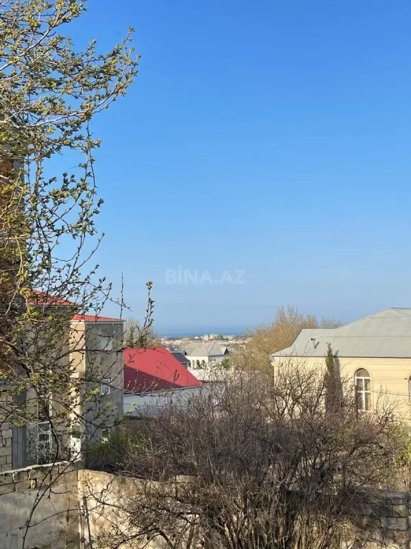Satılır 6 otaqlı həyət evi 175 m²