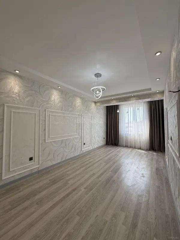 Satılır 2 otaqlı mənzil 68 m²