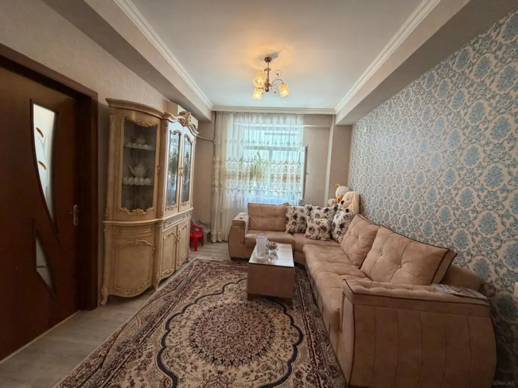 Satılır 3 otaqlı mənzil 74 m²