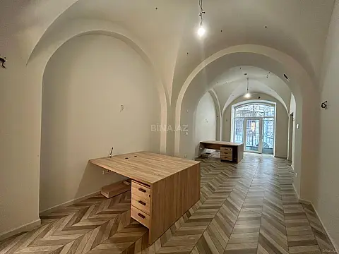 Kirayə verilir obyekt 100 m² — Bakı, Sahil qəs. 100.00 m²