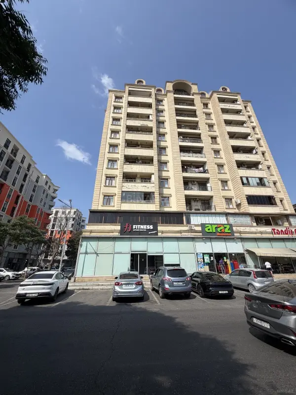 Satılır 3 otaqlı mənzil 100 m²
