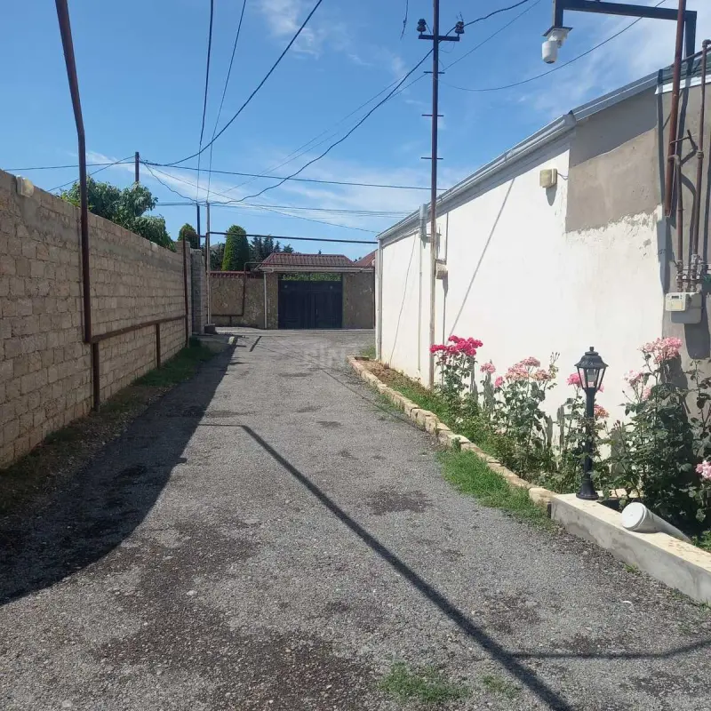 Satılır 3 otaqlı həyət evi 100 m²