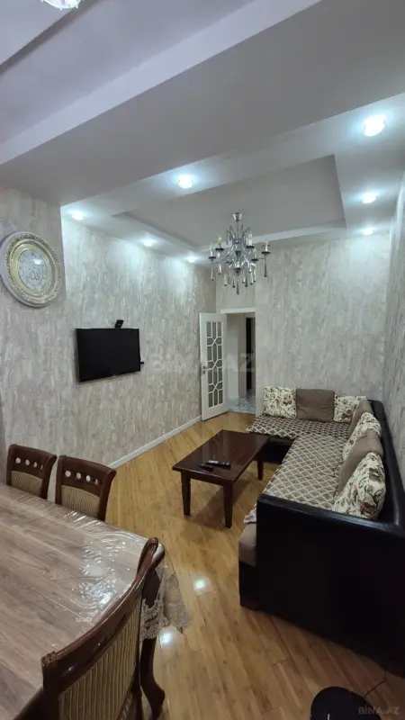 Satılır 3 otaqlı mənzil 82 m²