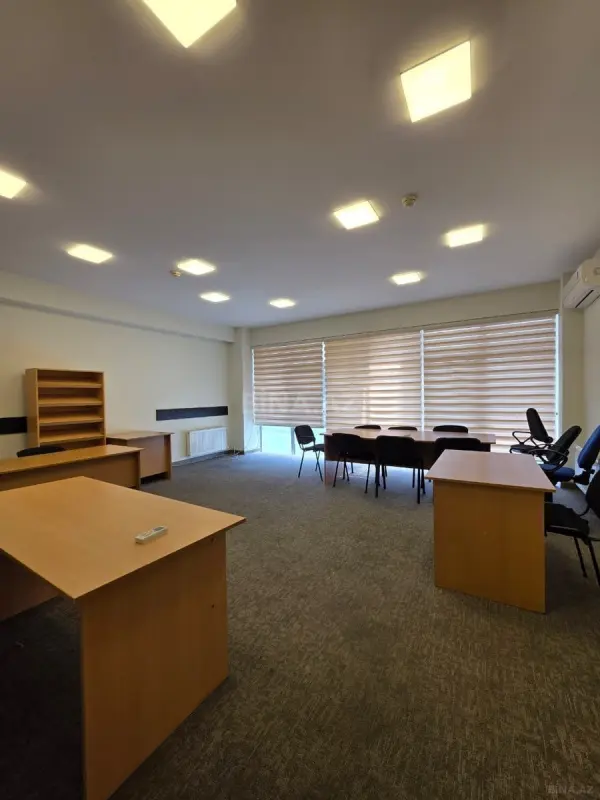 Kirayə verilir obyekt 260 m²