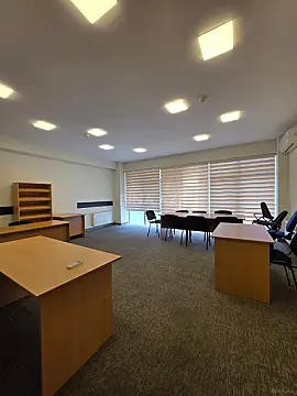 Kirayə verilir obyekt 260 m² — Bakı 260.00 m²