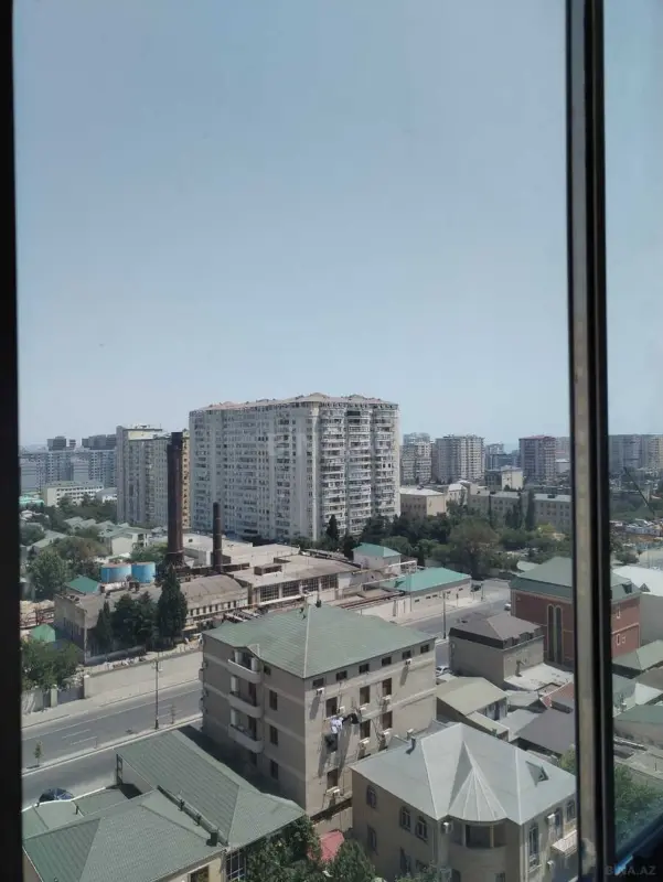 Satılır 3 otaqlı mənzil 150 m²