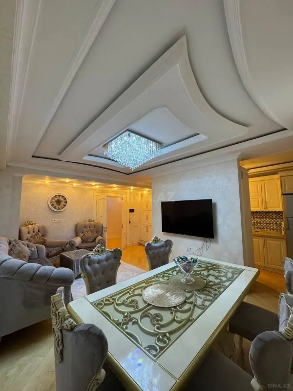 Satılır 4 otaqlı mənzil 110 m²