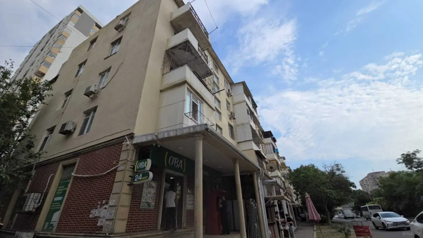 Satılır 1 otaqlı mənzil 35 m²