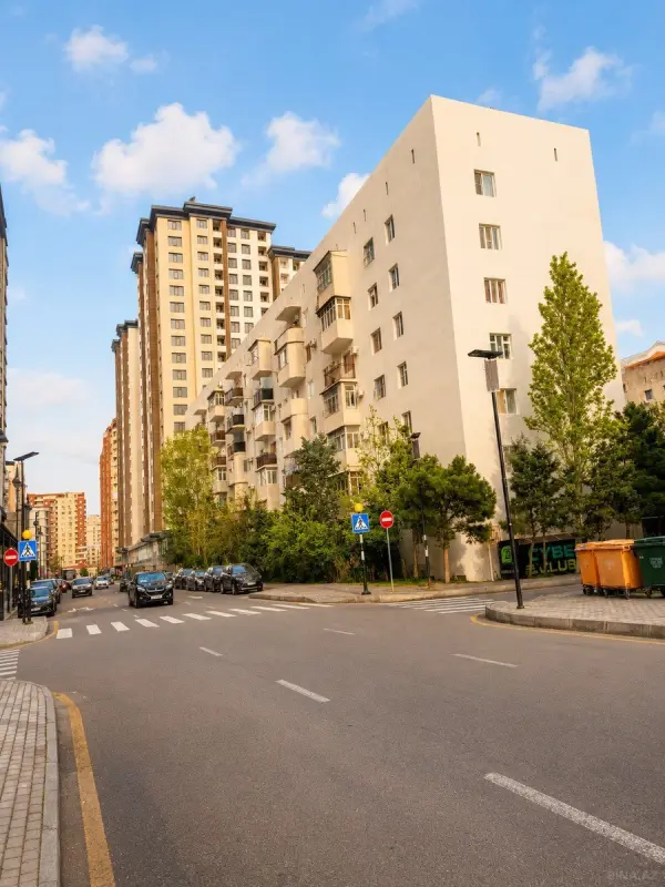 Satılır 3 otaqlı mənzil 100 m²