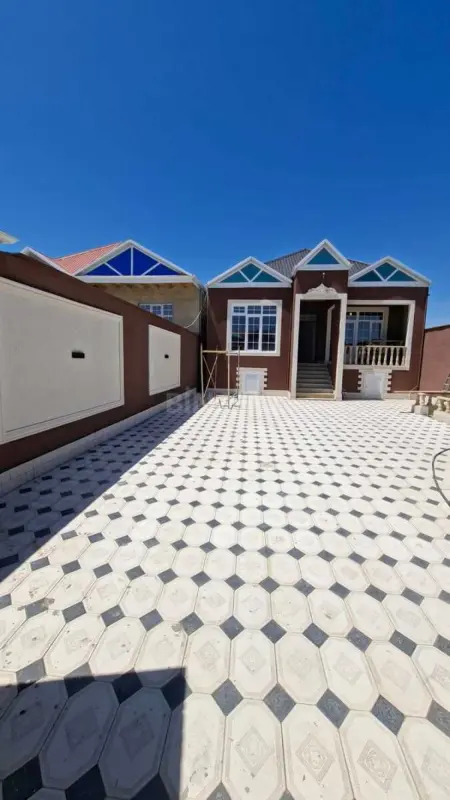 Satılır 5 otaqlı həyət evi 120 m²
