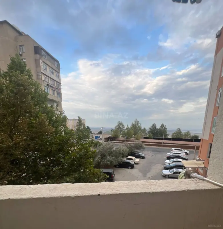 Satılır 2 otaqlı mənzil 65 m²