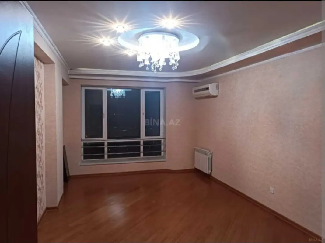 Satılır 2 otaqlı mənzil 80 m²