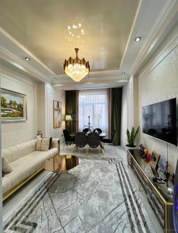 Satılır 3 otaqlı mənzil 105 m²