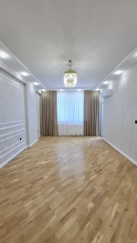 Satılır 3 otaqlı mənzil 100 m²