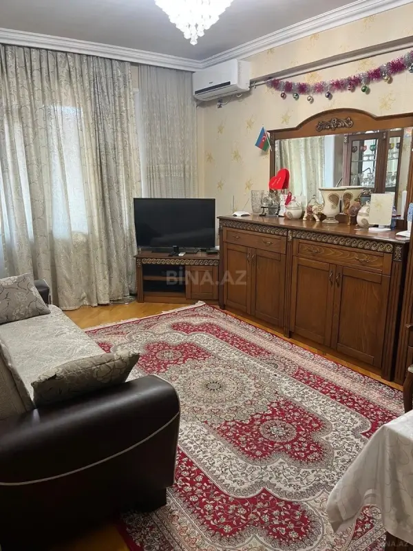 Satılır 2 otaqlı mənzil 66 m²