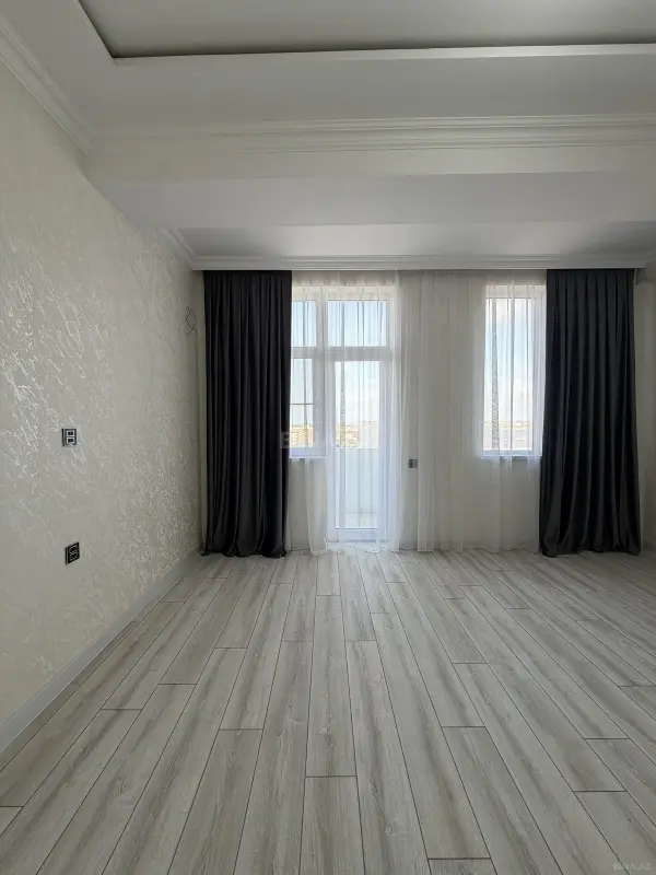 Satılır 2 otaqlı mənzil 64 m²
