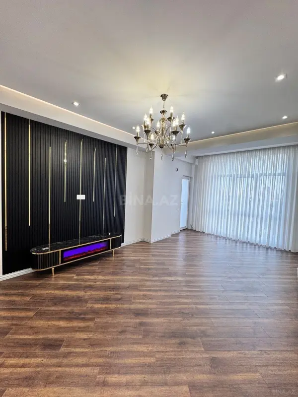 Satılır 2 otaqlı mənzil 70 m²