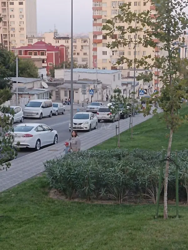 Satılır 2 otaqlı mənzil 80 m²