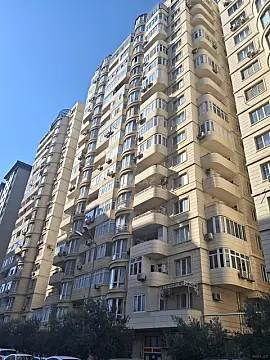 Satılır 2 otaqlı mənzil 75 m² — Bakı 2 otaq 75.00 m²