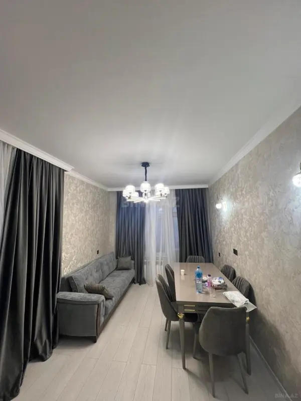 Satılır 2 otaqlı mənzil 70 m²