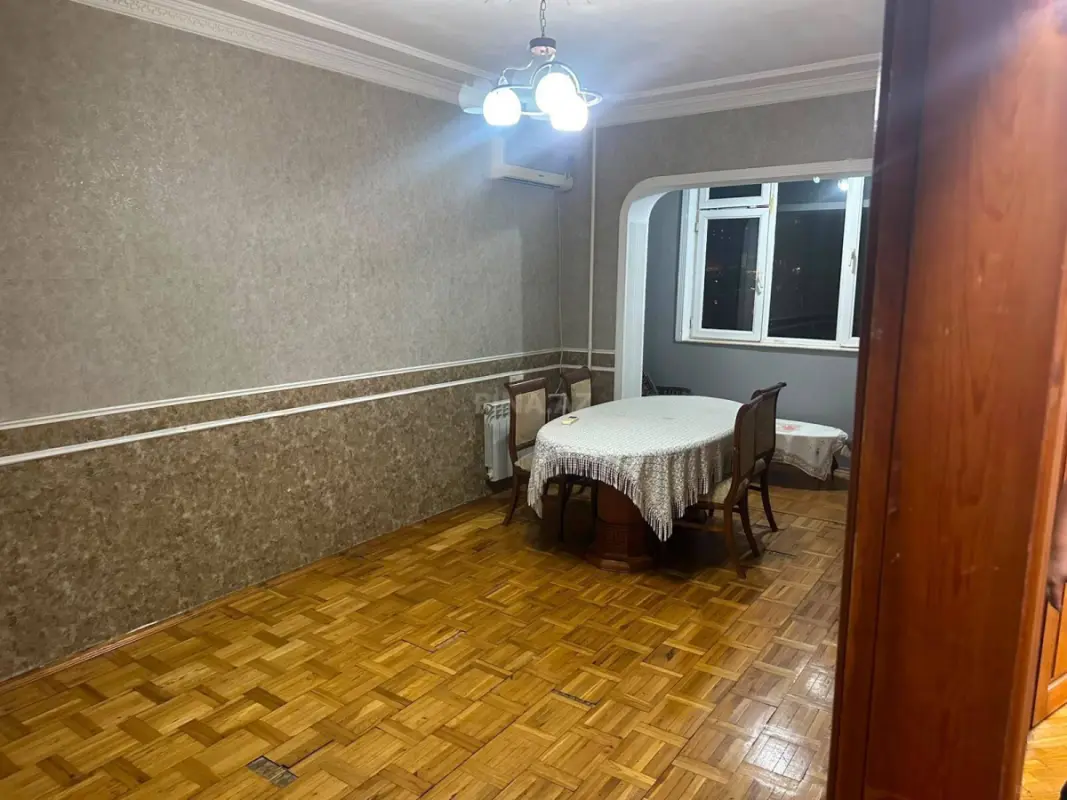 Kirayə verilir 3 otaqlı mənzil 90 m²