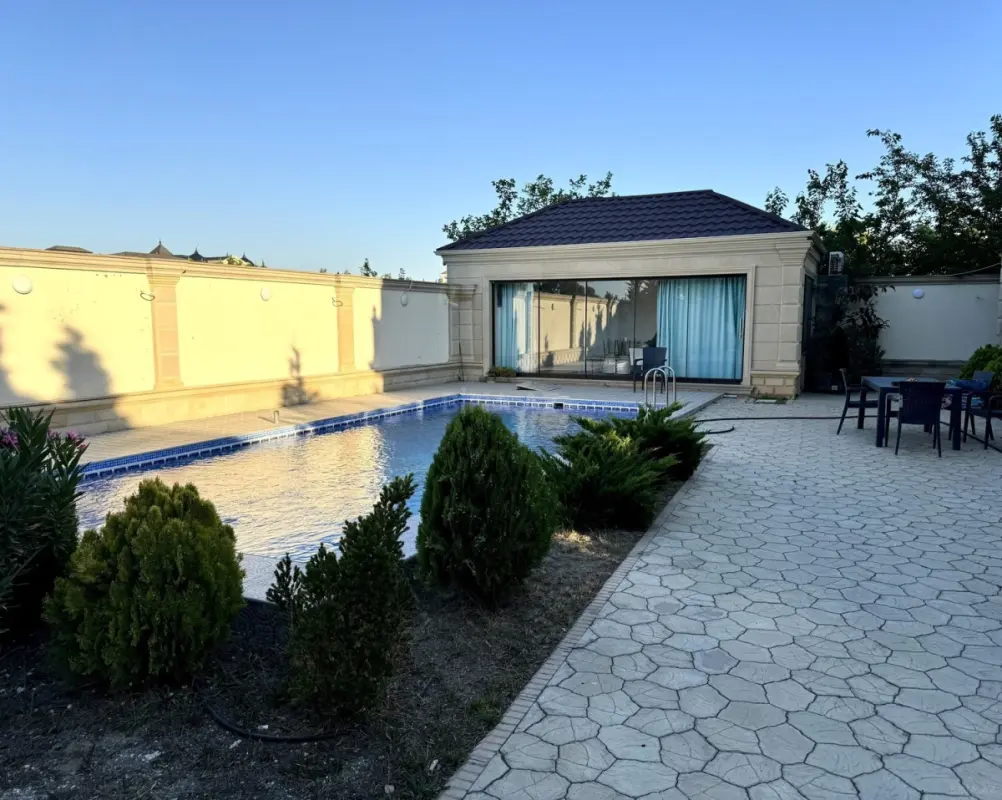 Kirayə verilir 1 otaqlı həyət evi 30 m²