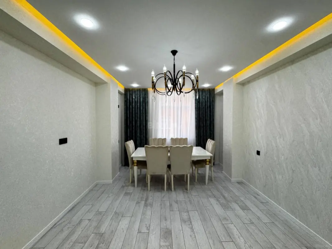 Satılır 2 otaqlı mənzil 44 m²