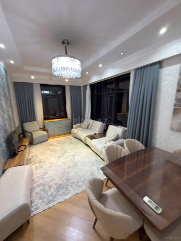 Kirayə verilir 3 otaqlı mənzil 100 m²