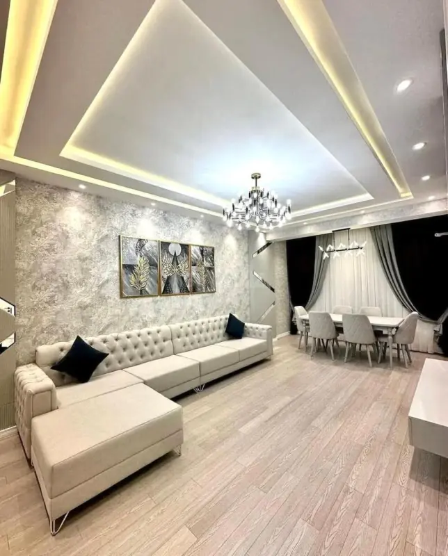 Kirayə verilir 2 otaqlı mənzil 80 m²