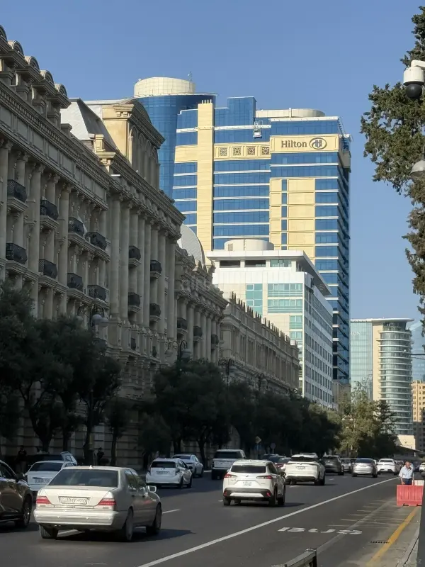 Satılır 3 otaqlı mənzil 120 m²