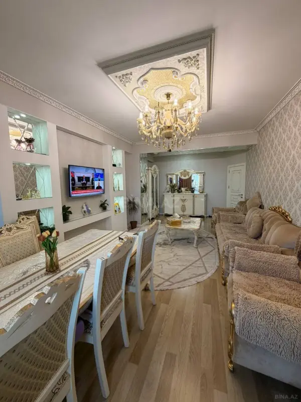 Satılır 3 otaqlı mənzil 120 m²