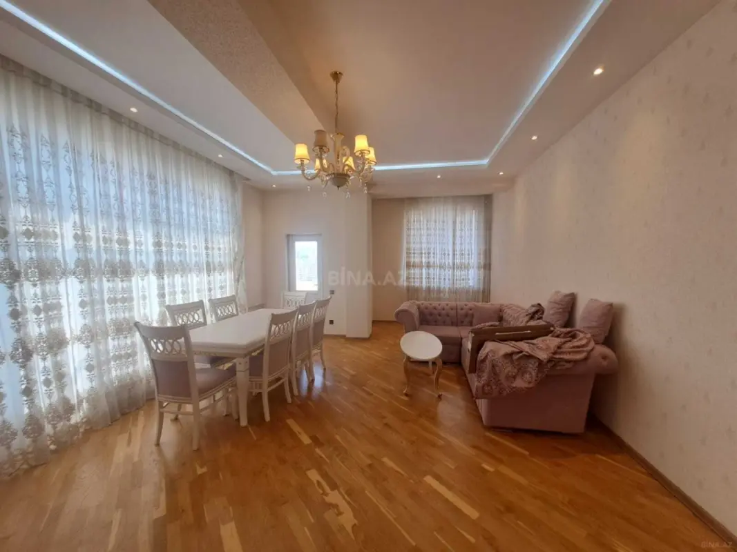 Kirayə verilir 3 otaqlı mənzil 127 m²
