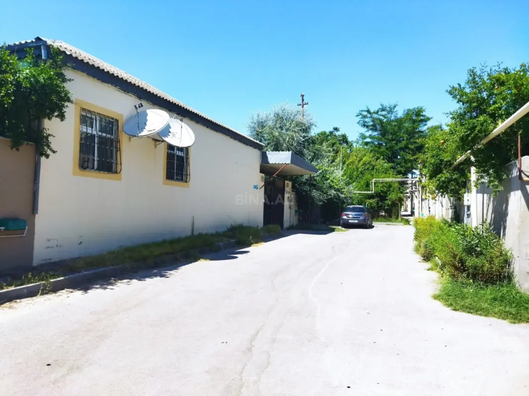 Satılır 4 otaqlı həyət evi 80 m²