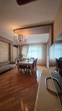 Satılır 3 otaqlı mənzil 130.8 m² — Bakı 3 otaq 130.80 m²