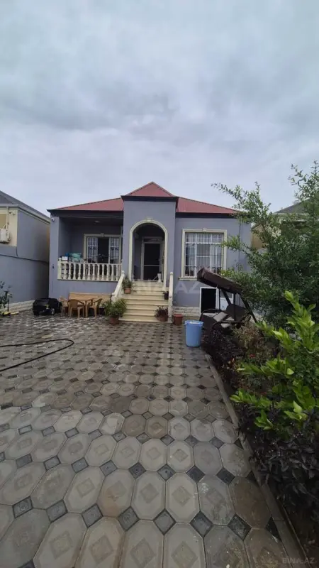 Satılır 3 otaqlı həyət evi 100 m²
