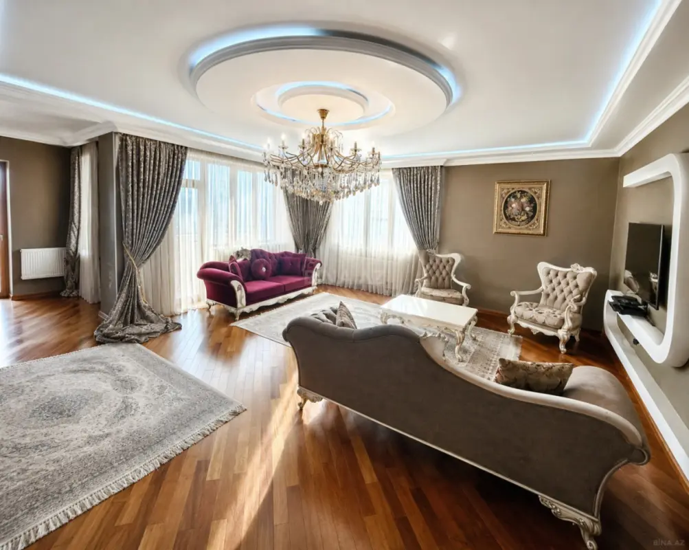 Satılır 3 otaqlı mənzil 168 m²