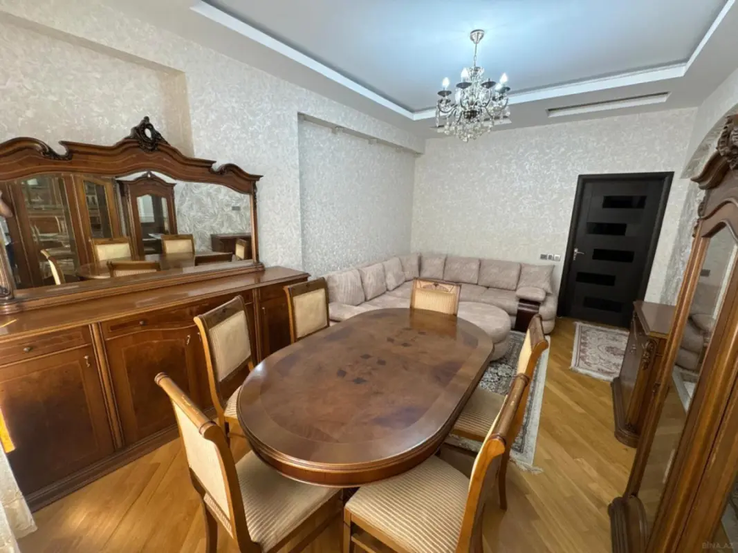 Satılır 3 otaqlı mənzil 95 m²