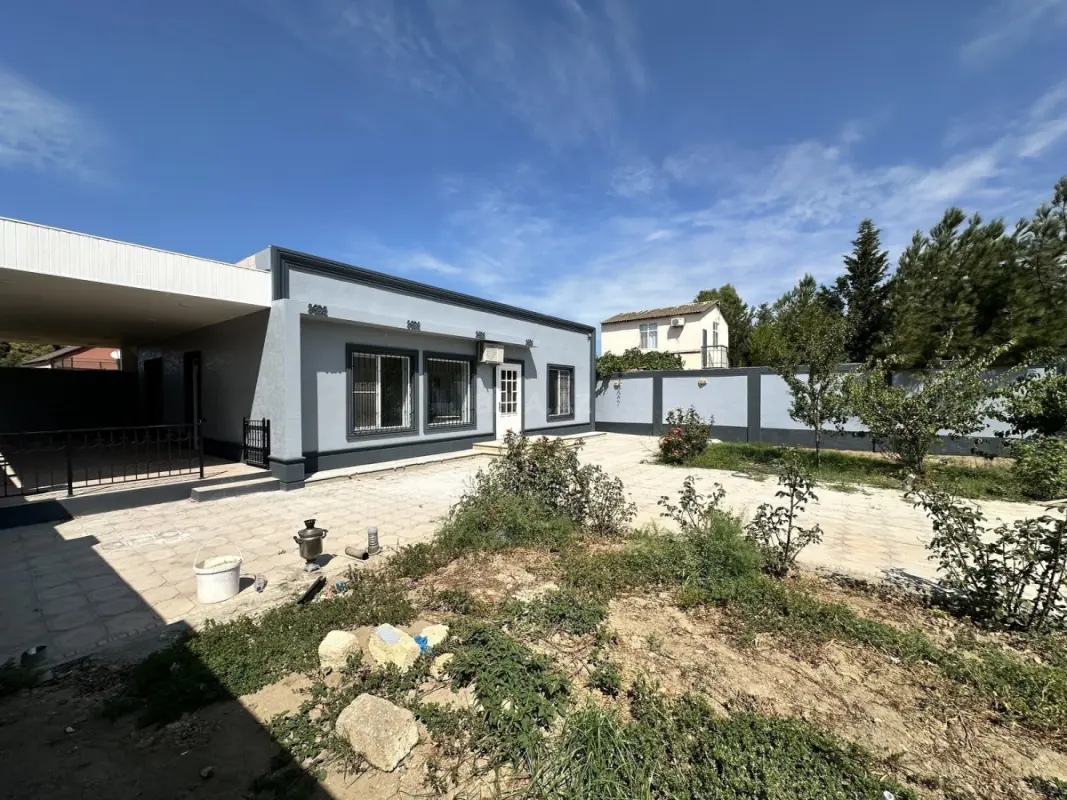 Satılır 4 otaqlı həyət evi 120 m²