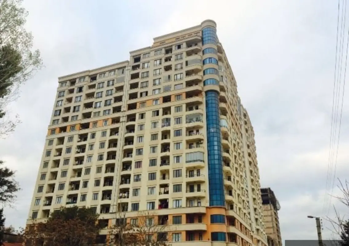 Satılır 3 otaqlı mənzil 100 m²