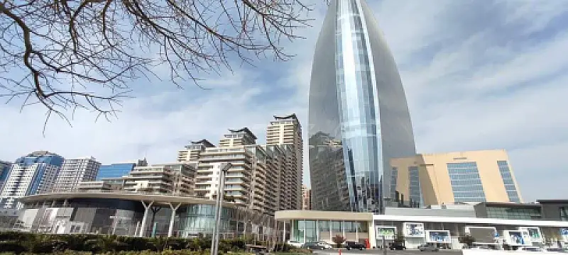 Kirayə verilir 2 otaqlı mənzil 80 m² — Bakı, Səbail 2 otaq 80.00 m²