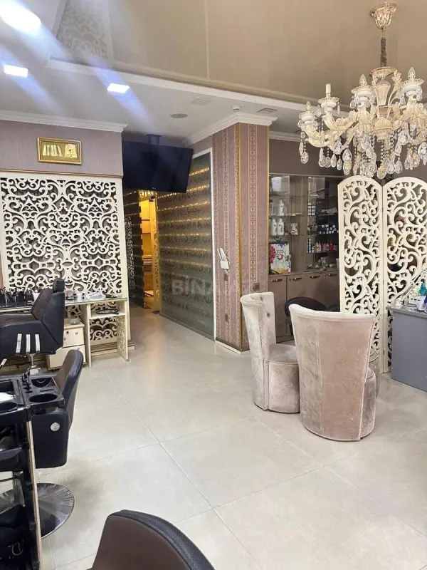 Satılır obyekt 65 m²